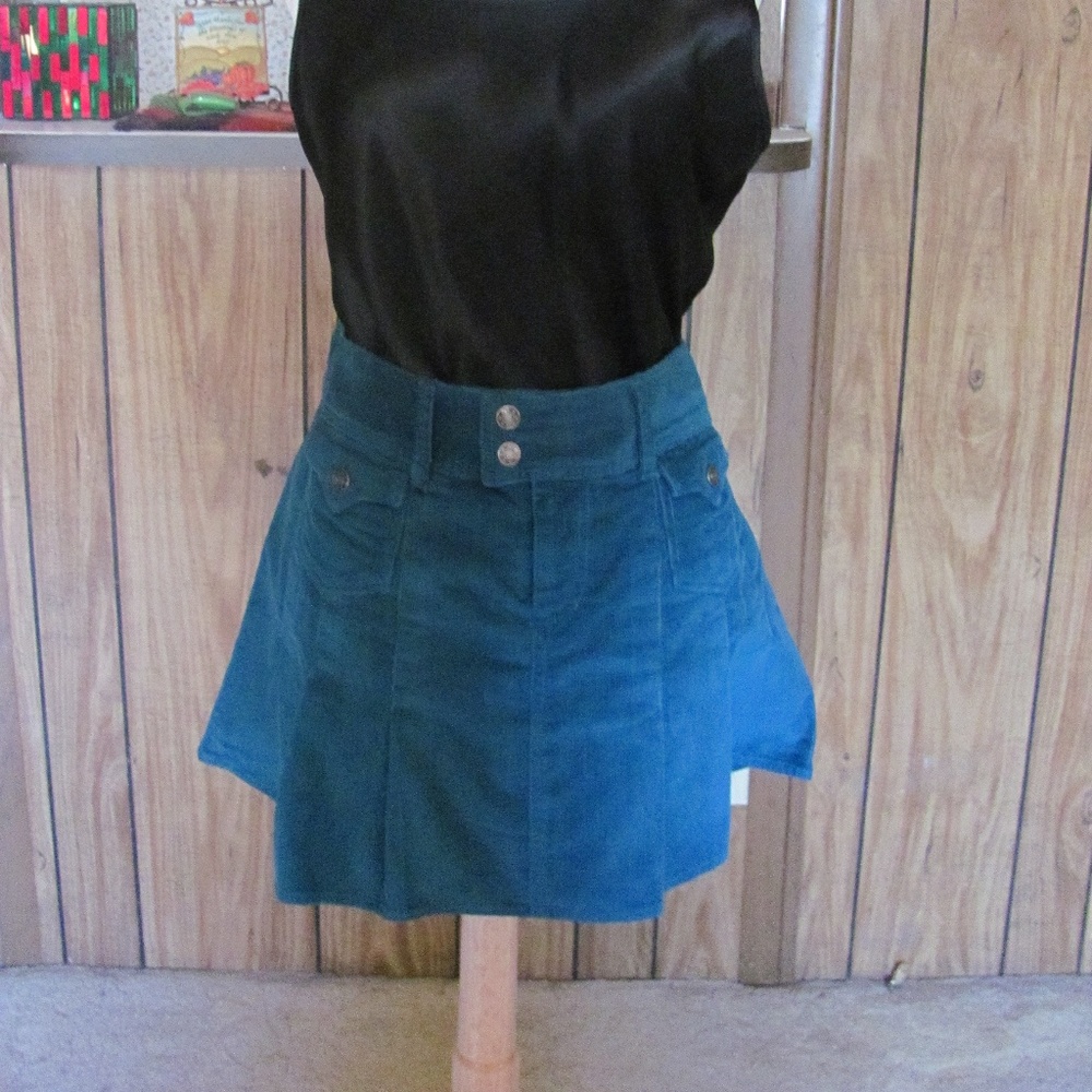 Roper Corduroy Juniors Pleated Skirt  SIZES 9 & 13